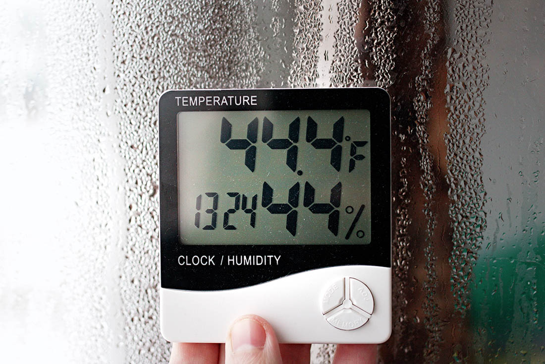 Humidity indicator is indicated on the hygrometer of the device. An image of electronic device to check temperature and humidity in closed area Close-up of a humidity indicator